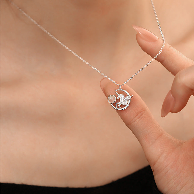 Factory Direct Supply S925 Sterling Silver Necklace Unicorn Pendant Natural White Agate Girl Heart Jewelry Gift for Girlfriend
