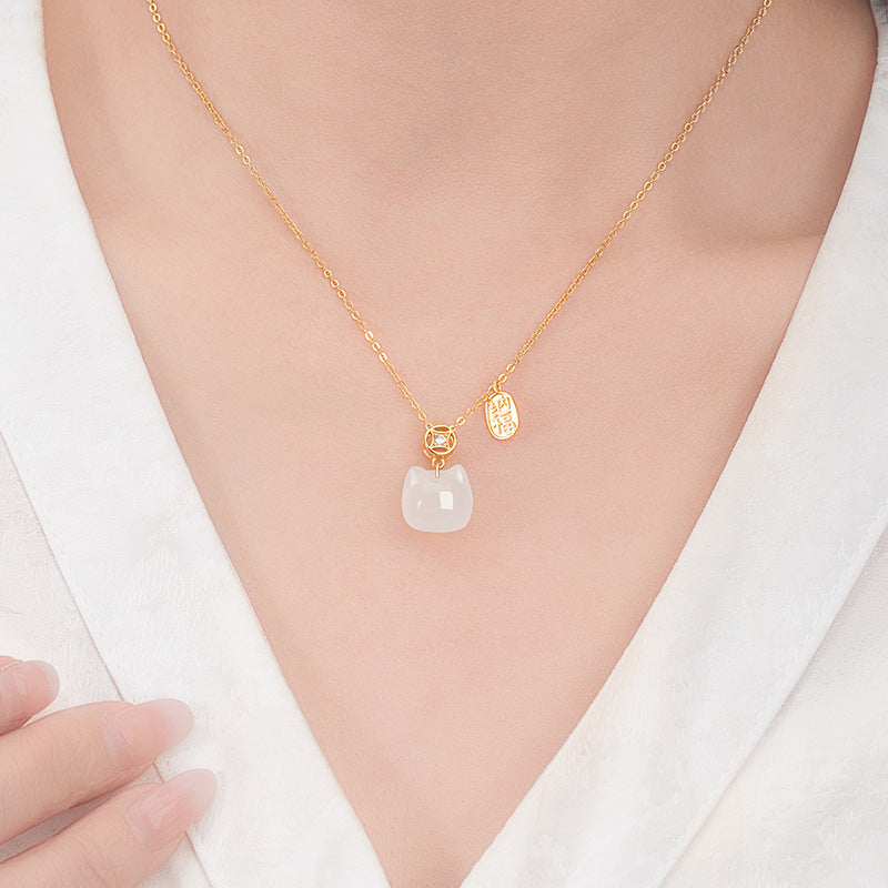 Lucky White Chalcedony Kitten Pendant S925 Silver Necklace Female High-Grade Mori Niche Clavicle Chain Gift Female