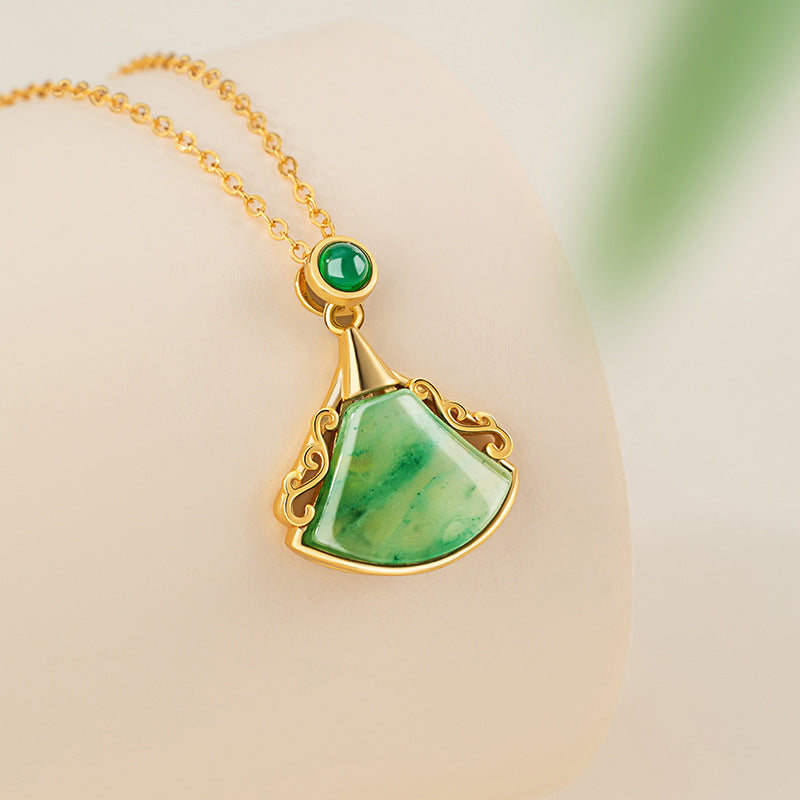 Sansheng Lucky Sterling Silver 925 Necklace Women's Light Luxury Natural African Emerald Fan-Shaped Clavicle Chain Ginkgo Leaf Chalcedony Pendant