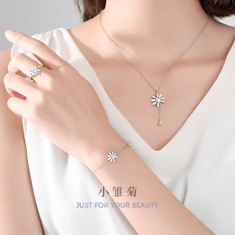 Daisy Sterling Silver 925 Necklace Set Female Niche Design Light Luxury Sunflower Bracelet Ins Glass Stone Ring