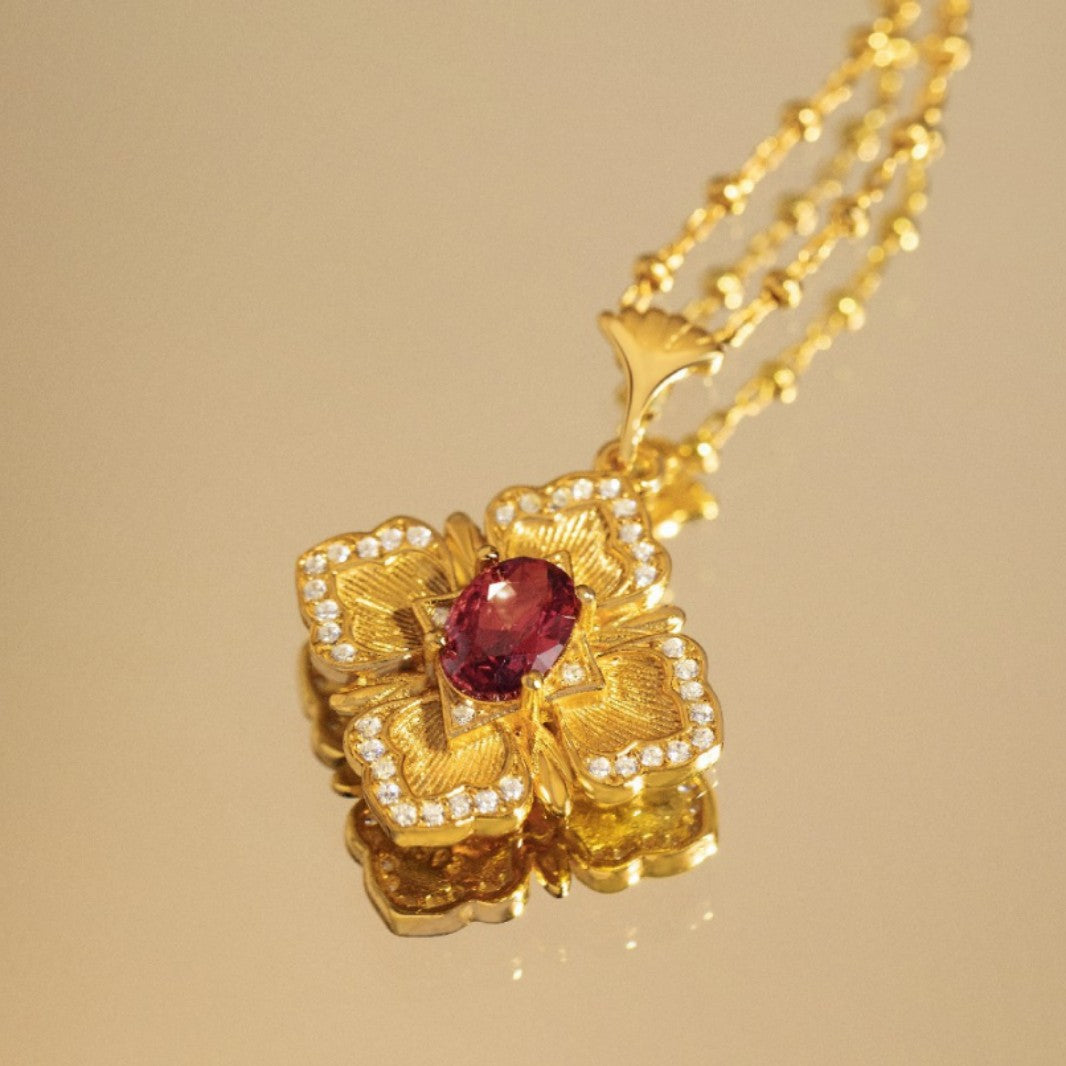 Vintage Buqi Style Rose Window Red Zircon Sterling Silver 925 Necklace Light Luxury High-Grade Clavicle Chain Square Pendant