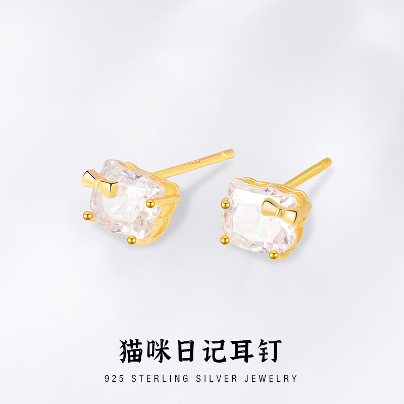 Lucky Cat Sterling Silver 925 Stud Earrings Female Niche Design Light Luxury Bow Zircon Earrings Ins Style Earrings
