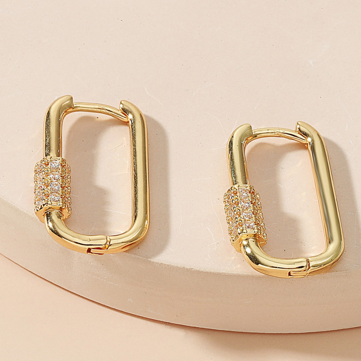 Sparkling Rectangular Hoop Earrings — product image 2