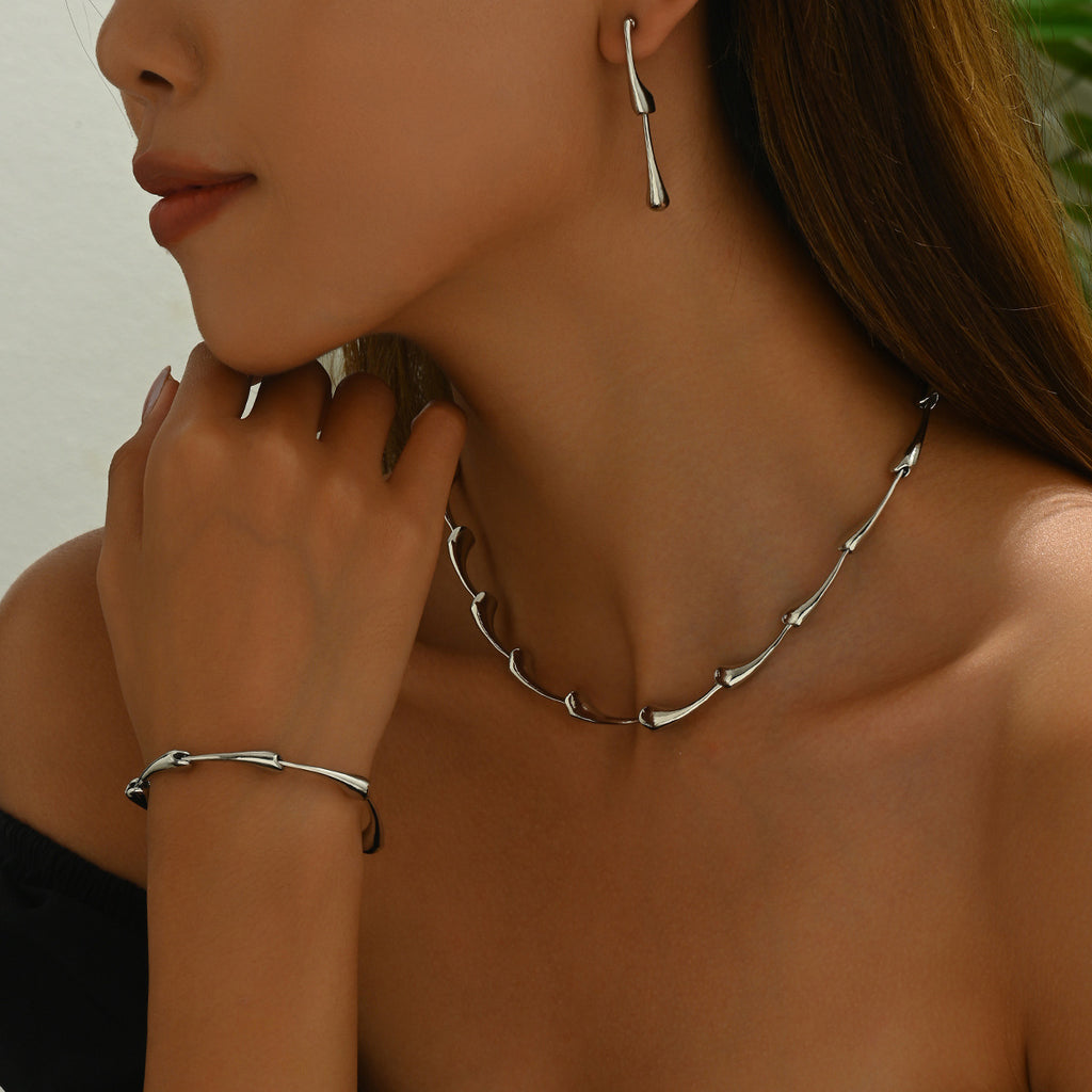 Silver-Tone Droplet Station Jewelry