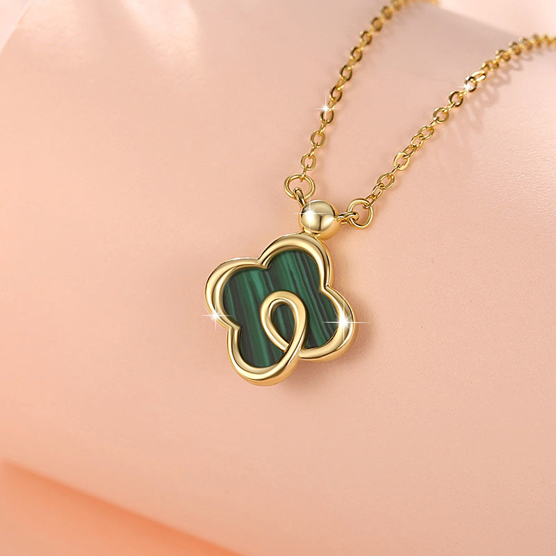Lucky Clover Sterling Silver 925 Necklace Female Niche Design Light Luxury Peacock Clavicle Chain Ins Flower Pendant