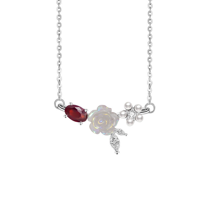 Halskette aus 925er Sterlingsilber – Rose und Perlmutt