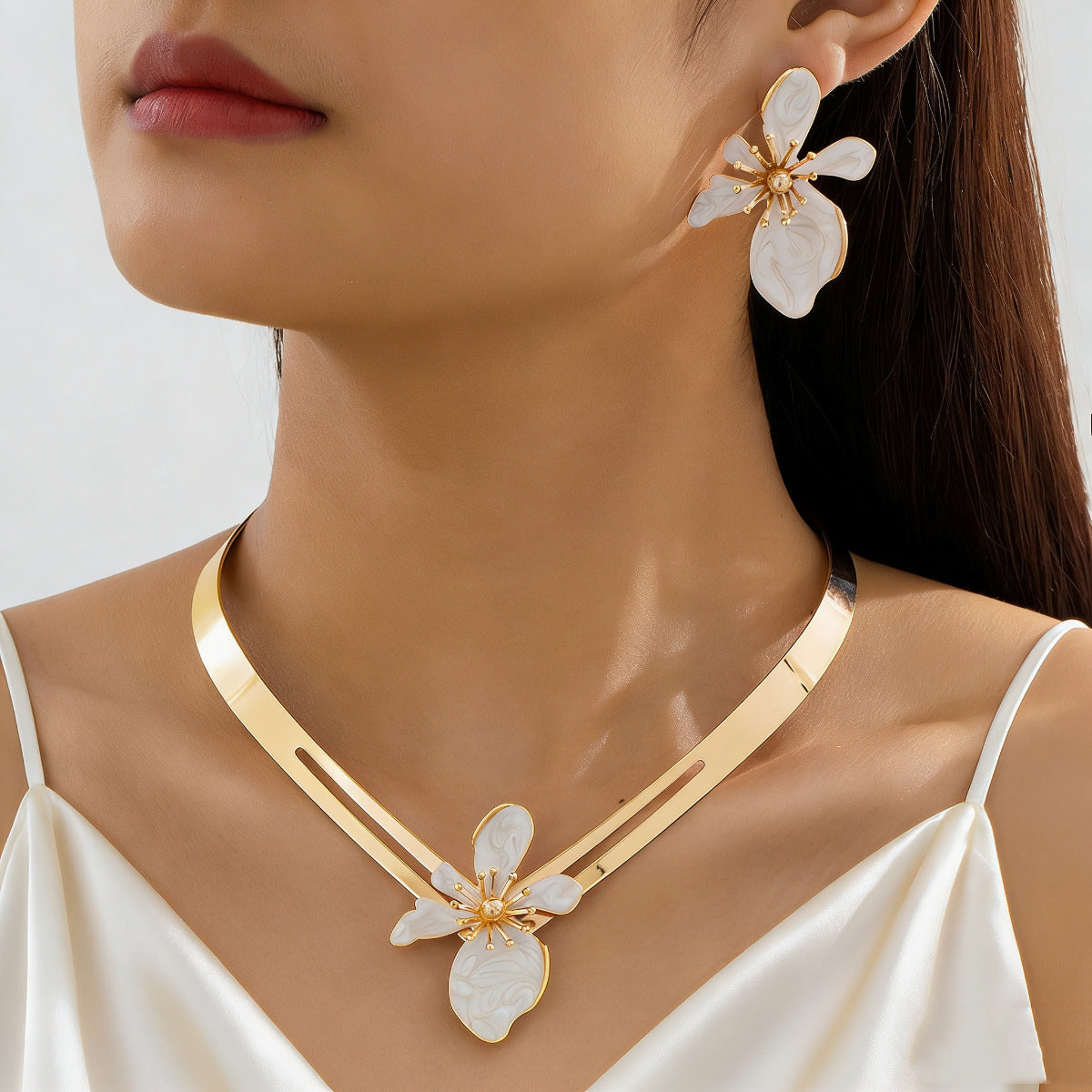 Color-Petal Flower Collar Jewelry — product image 2