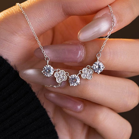 Lucky Clover Sterling Silver 925 Necklace Female Niche Design Light Luxury Star Zircon Clavicle Chain Flower Pendant