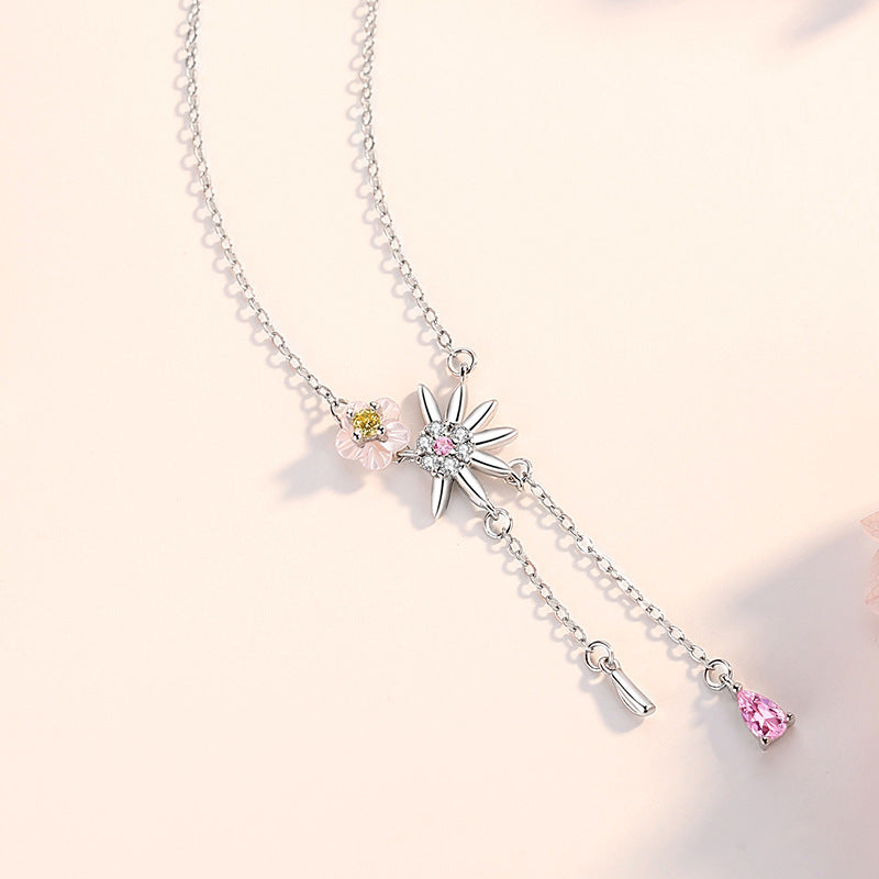 Daisy Sterling Silver 925 Necklace Female Niche Light Luxury Sweet Style Tassel Clavicle Chain Ins Flower White Fritillary Pendant
