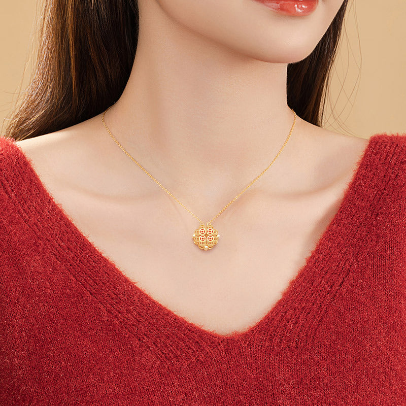 Lucky Clover Sterling Silver 925 Magnetic Necklace Women's High-Grade Love Clavicle Chain Two-Piece Copper Coin Pendant