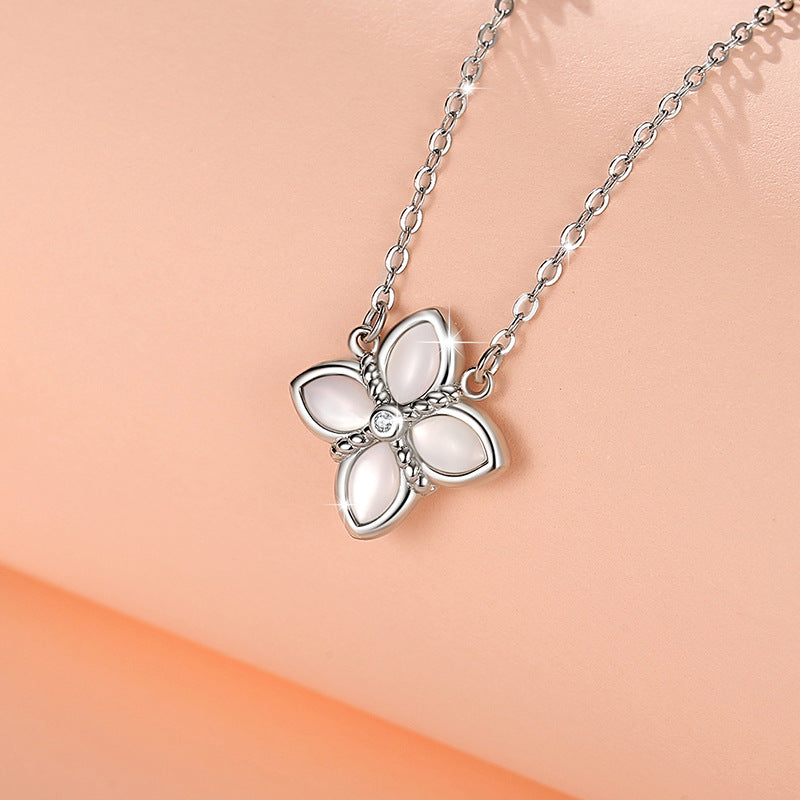 Lucky Clover Sterling Silver 925 Necklace Female Niche Design Light Luxury Zircon Clavicle Chain Ins Style Flower Pendant