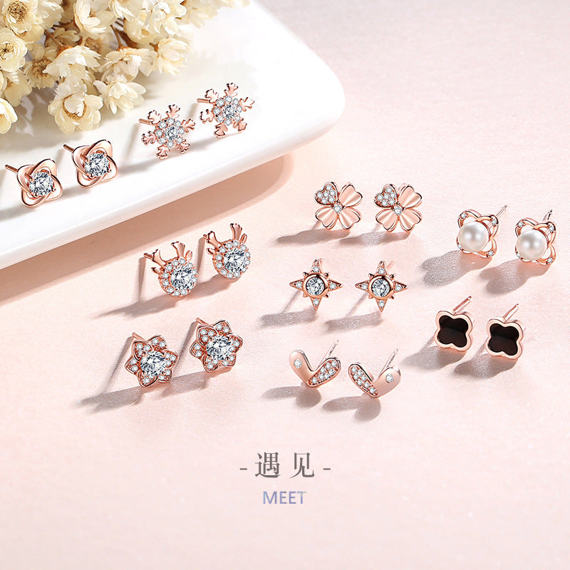 One Week Sterling Silver 925 Stud Earrings Female Niche Design Light Luxury Four-Leaf Clover Earrings Lovely Black Agate Earrings