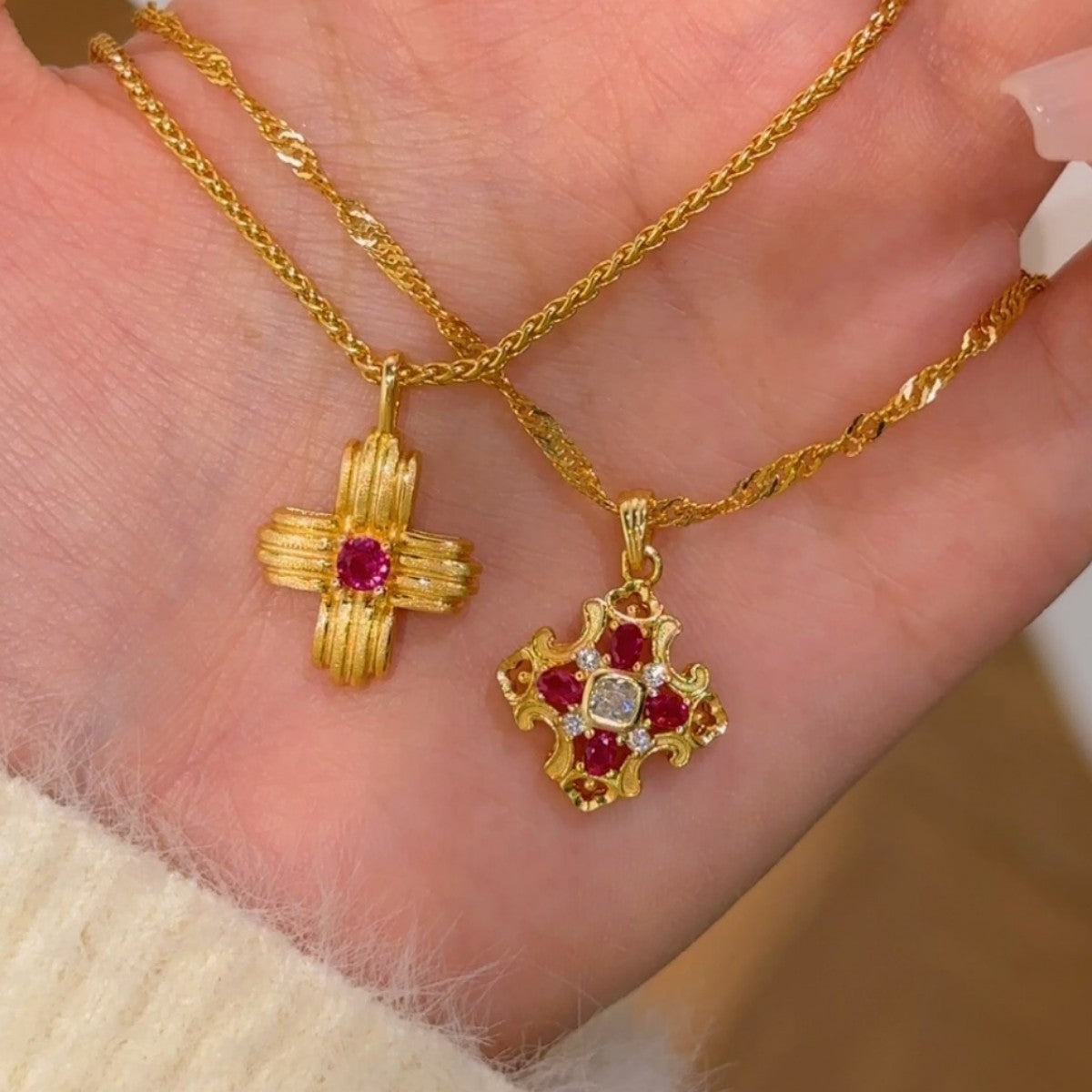 Mid-Ancient Palace Style Cross Flower Sterling Silver 925 Necklace Women's Light Luxury High-Grade Brushed Clavicle Chain Ins Texture Pendant
