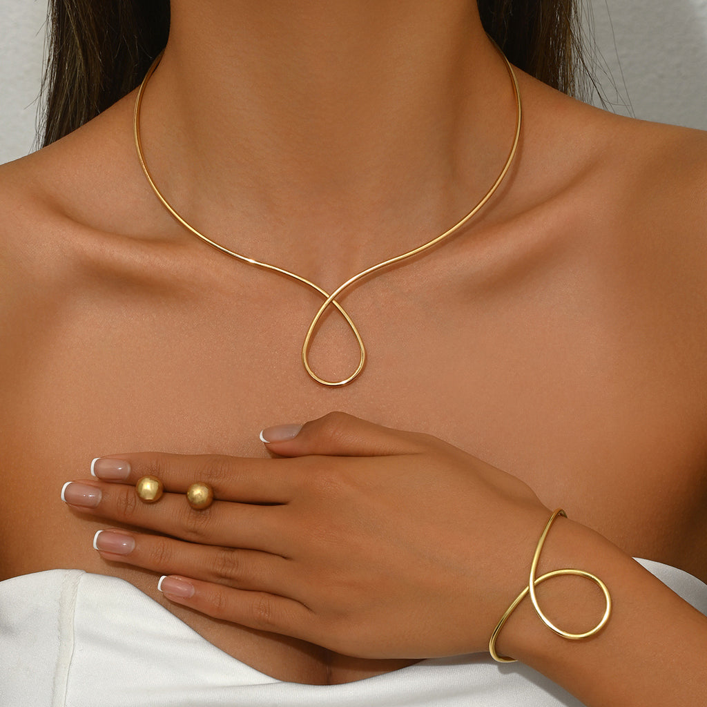 Polished Heart Collar Jewelry — product image 2