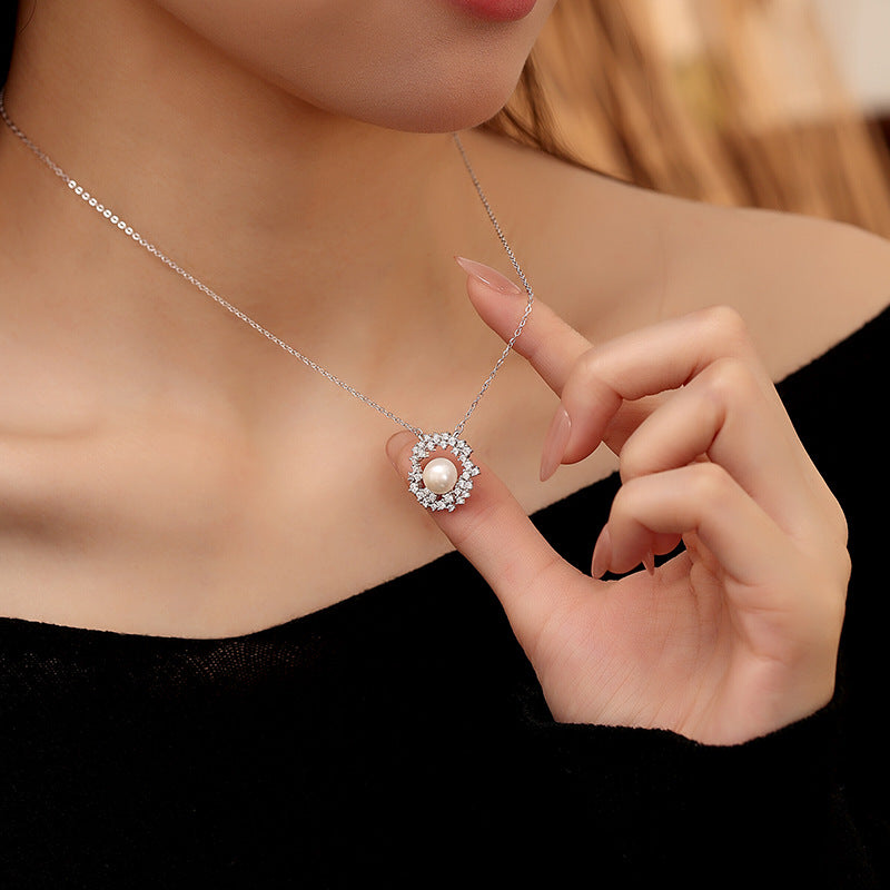 S925 Sterling Silver Freshwater Pearl Necklace Women's Court Snowflake Water Drop Pendant Retro Light Luxury Clavicle Chain Silver Jewelry Wholesale