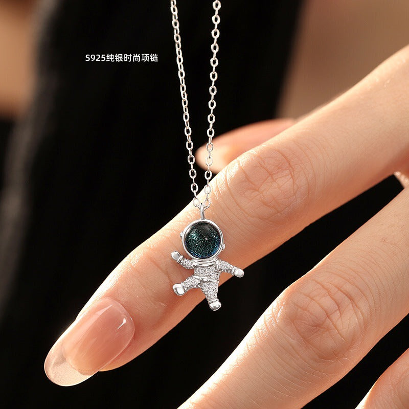 S925 Sterling Silver Astronaut Necklace Starry Sky Stone Natural Topaz Pendant Niche Clavicle Chain Silver Jewelry Factory Spot