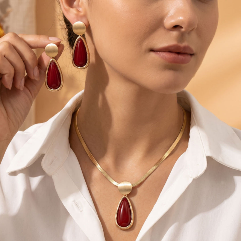 Black Teardrop Wave Collar Jewelry — product image 2