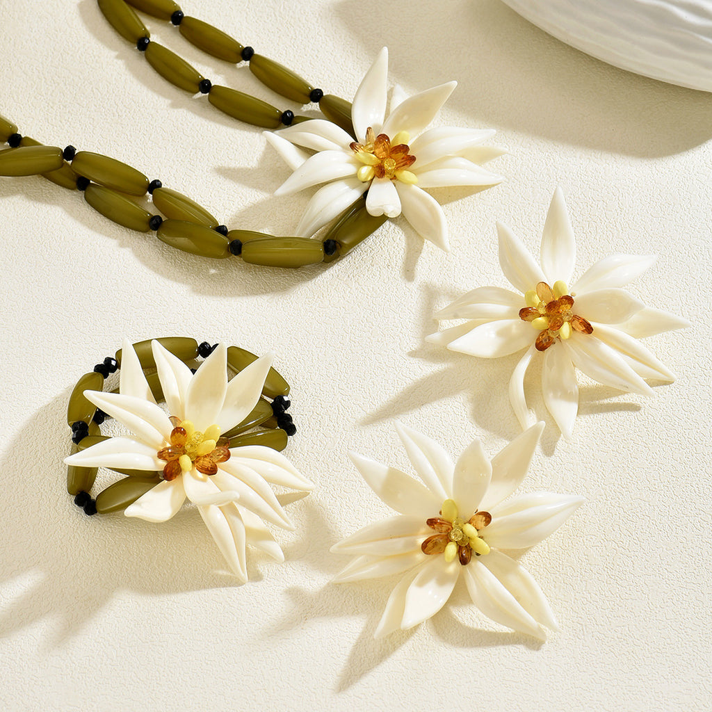 White Flower Statement Jewelry — product image 3