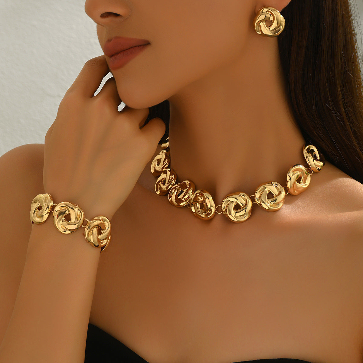 Twisted Knot Link Jewelry