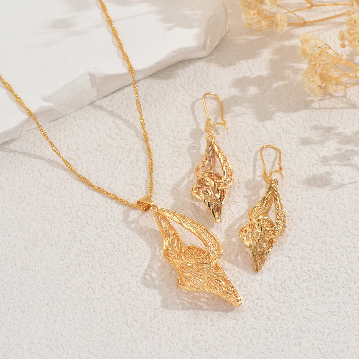 Curling Filigree Leaf Jewelry — product image 2
