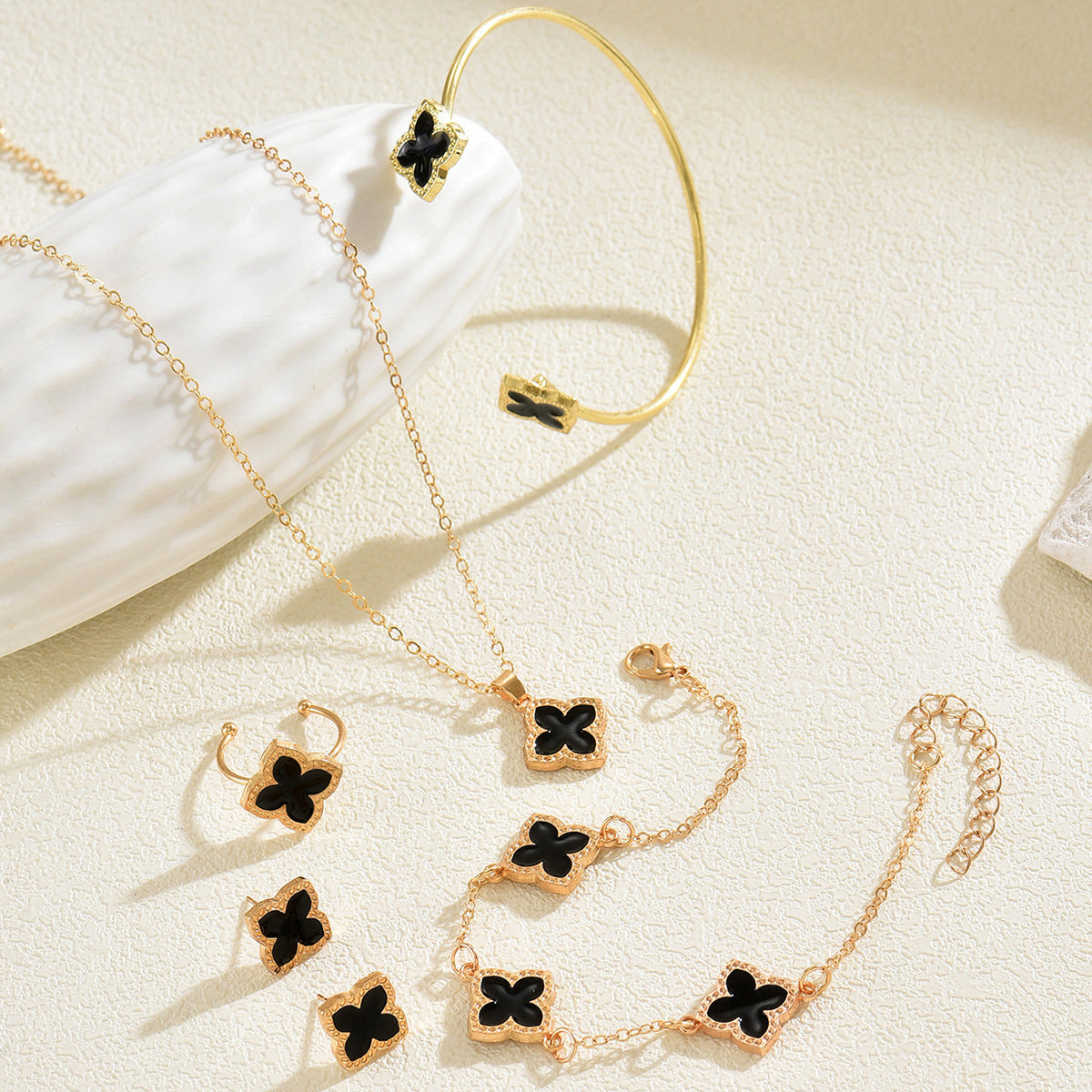Black Clover Jewelry — product image 3
