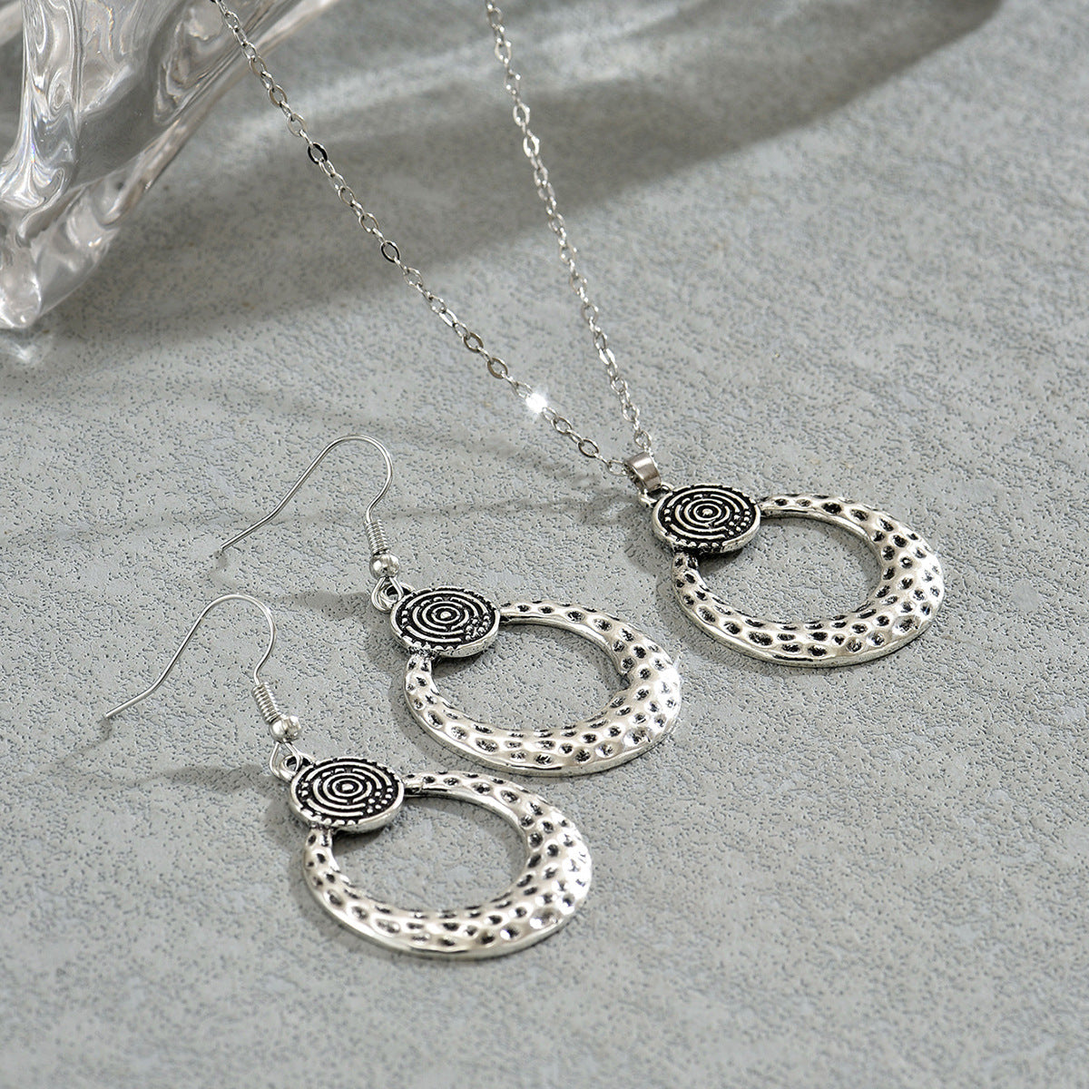 Textured Open Circle Jewelry — product image 3
