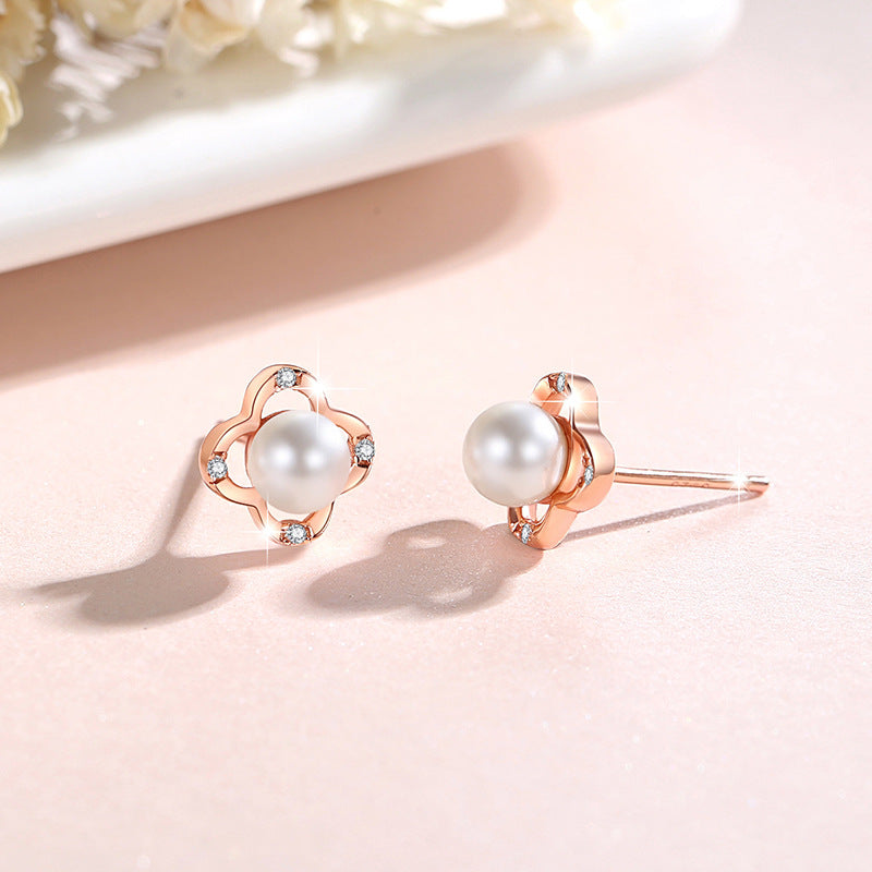 One Week Sterling Silver 925 Stud Earrings Female Niche Design Light Luxury Four-Leaf Clover Earrings Lovely Black Agate Earrings