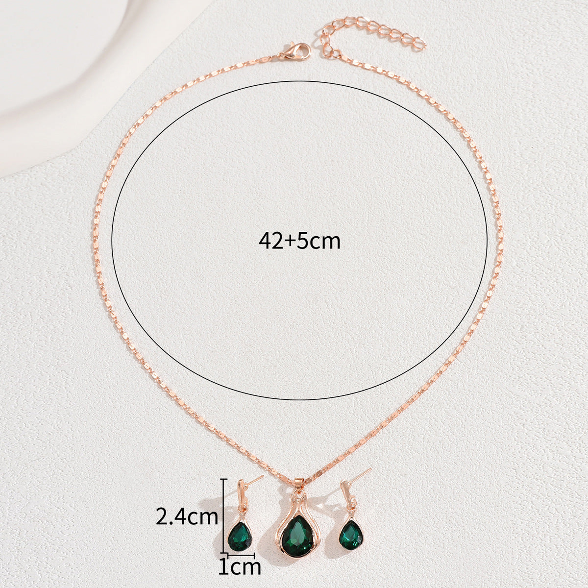 Green Teardrop Pendant Jewelry — product image 4