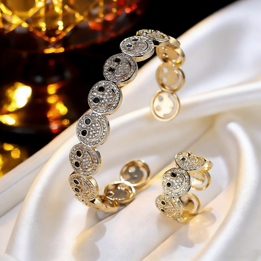 Smiley Medallion Jewelry — product image 2