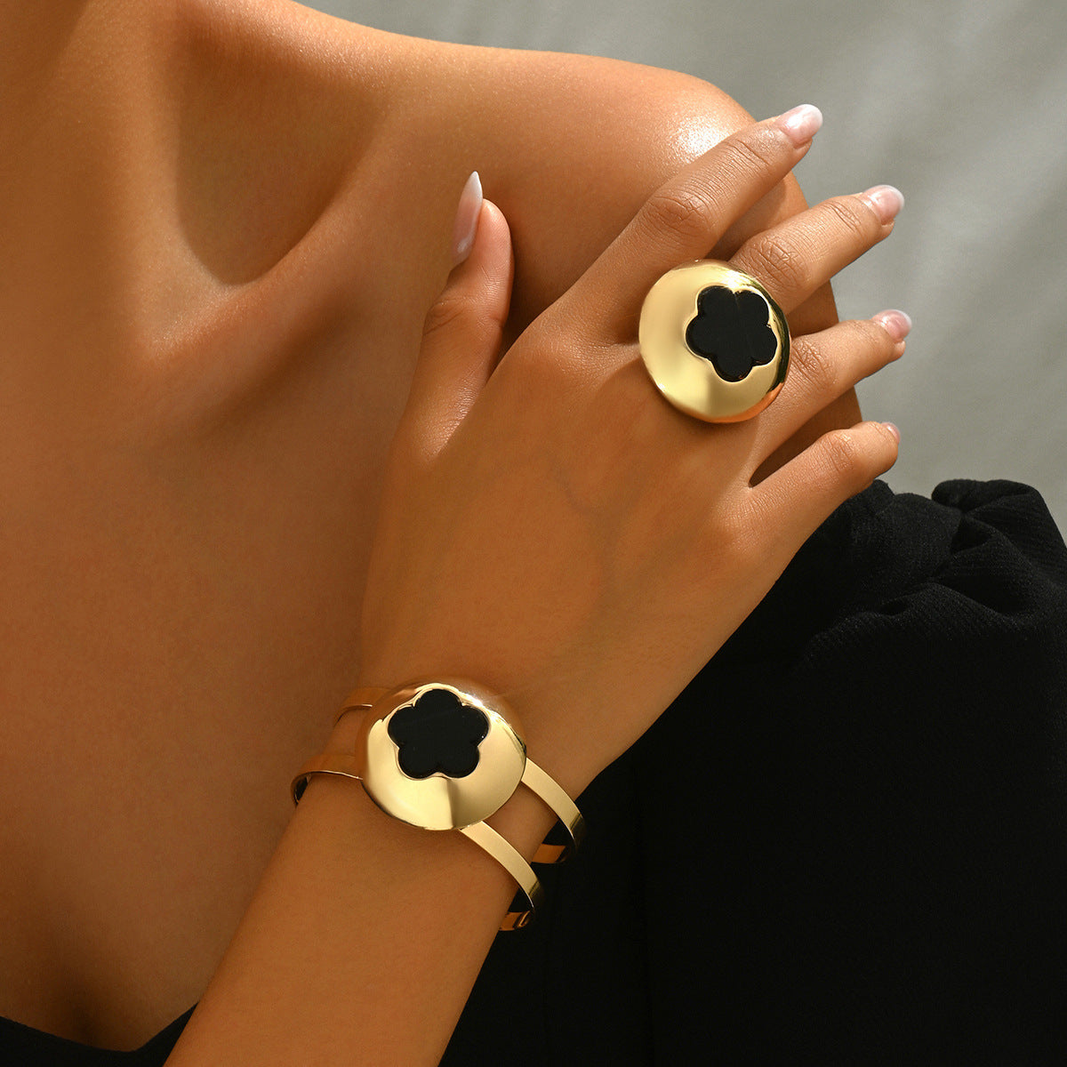 Black Flower Disc Cuff Jewelry