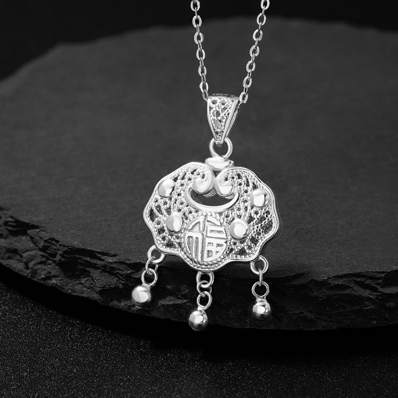 Xiangyun Ruyi Pure Silver 999 Necklace New Chinese Style Light Luxury Lucky Brand Clavicle Chain Ins Wind Bell Longevity Lock Pendant